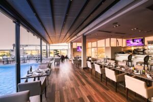 הנדסת המרחב הקולינרי: המפגש בין אירוח יוקרתי לטכנולוגיית הסתרה